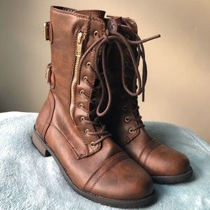 Forever 21 brown faux leather boots 7
